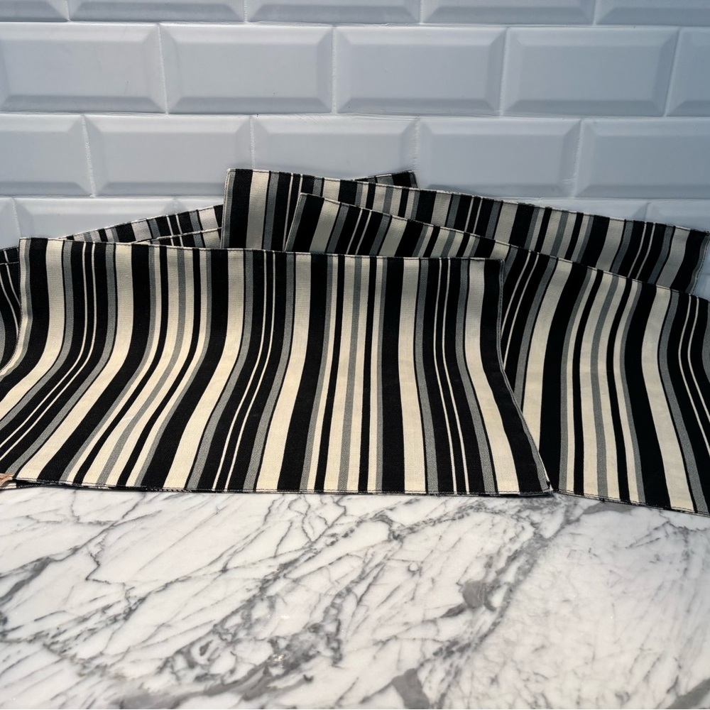 Outdoor/Indoor Placemats (6)
